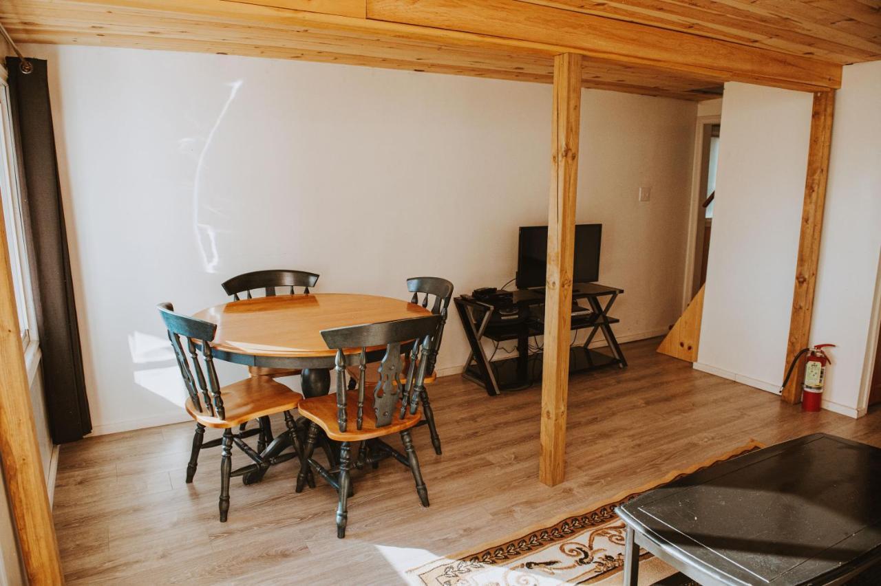 Espanola Lang Lake Resort מראה חיצוני תמונה