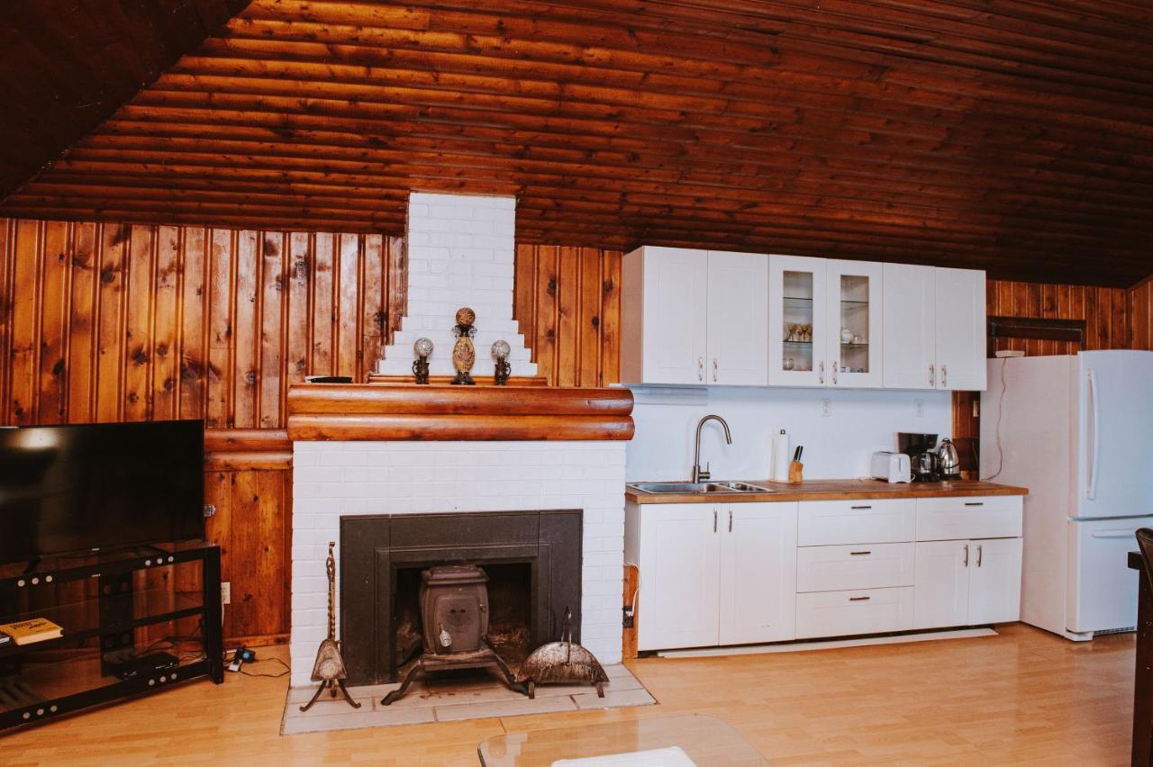 Espanola Lang Lake Resort מראה חיצוני תמונה