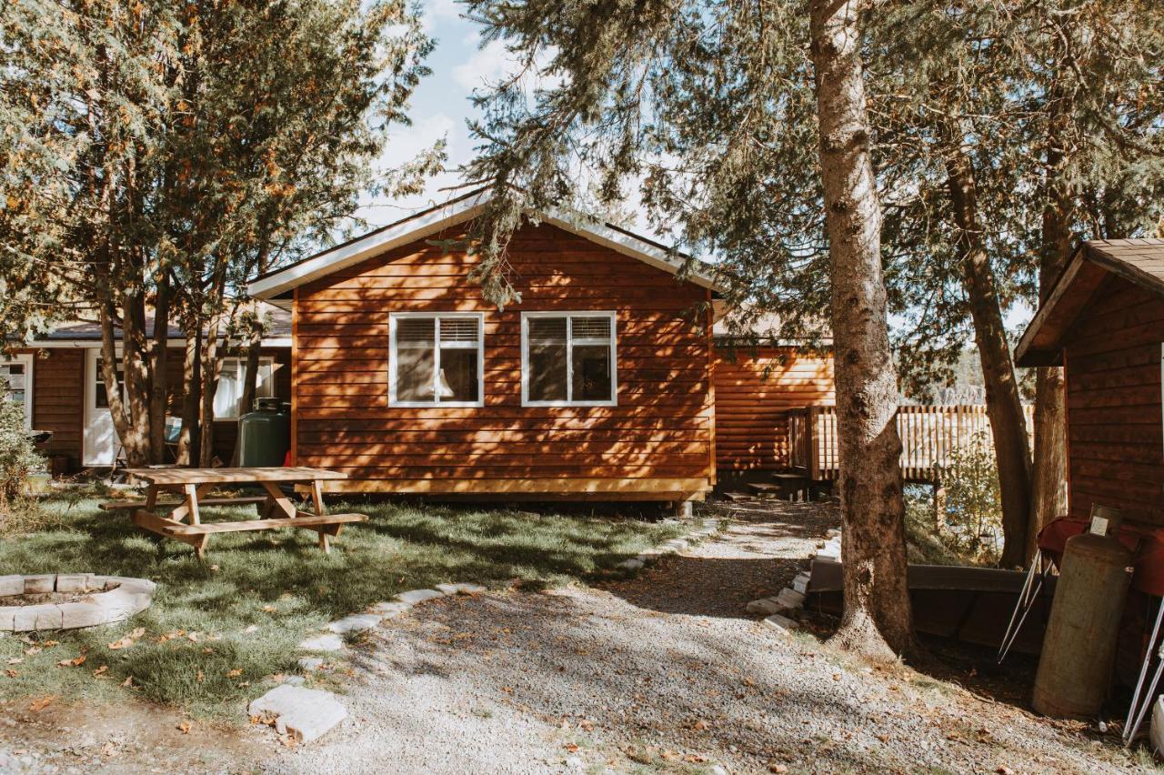Espanola Lang Lake Resort מראה חיצוני תמונה