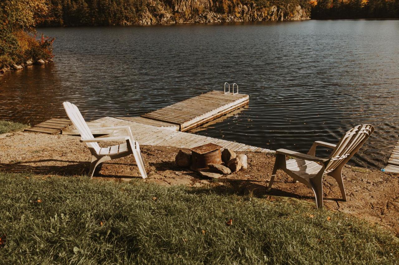 Espanola Lang Lake Resort מראה חיצוני תמונה